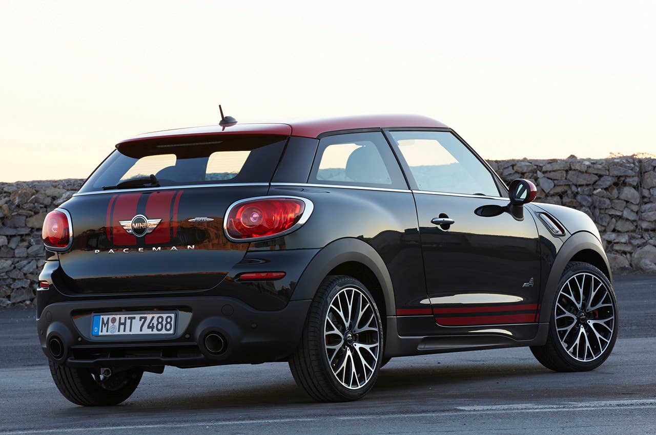 2014 Mini John Cooper Works Paceman All4 rear 3/4 view