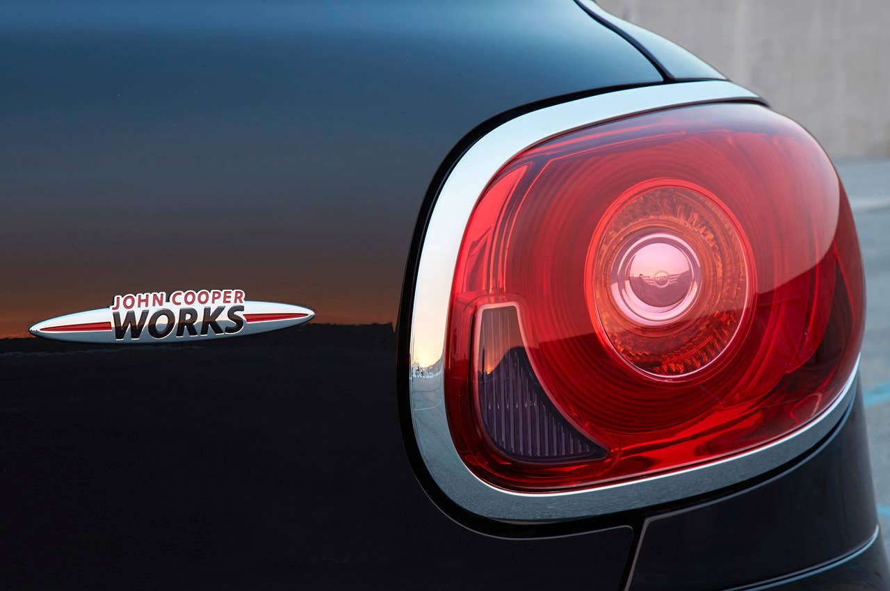 2014 Mini John Cooper Works Paceman All4 taillight