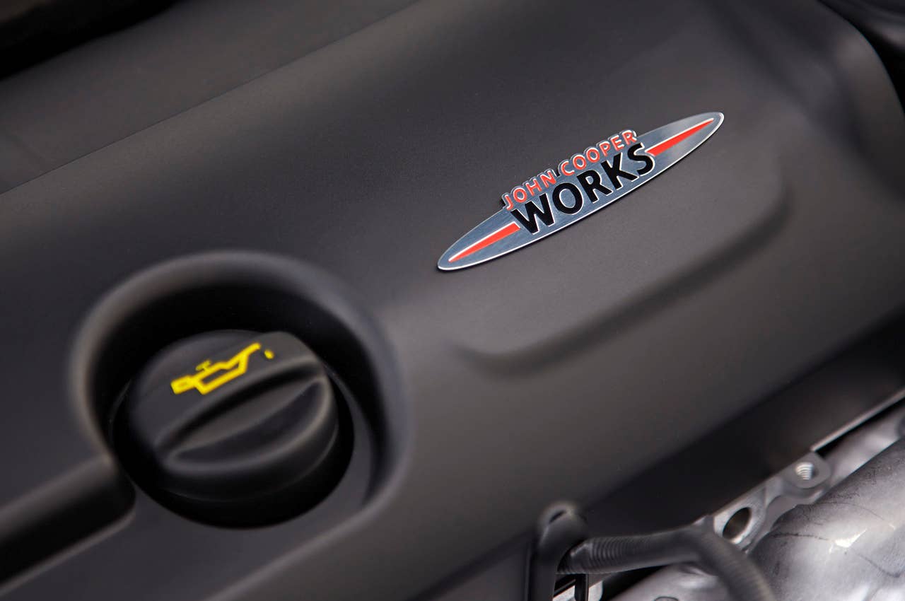 2014 Mini John Cooper Works Paceman All4 engine detail