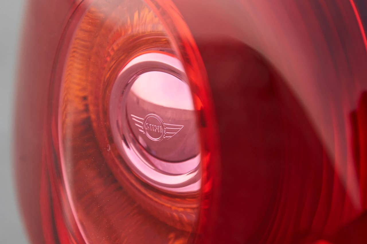 2014 Mini John Cooper Works Paceman All4 taillight