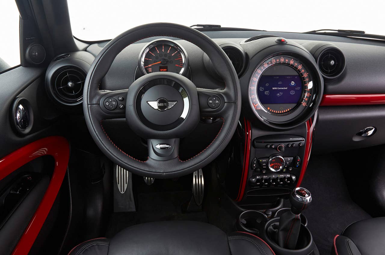 2014 Mini John Cooper Works Paceman All4 interior