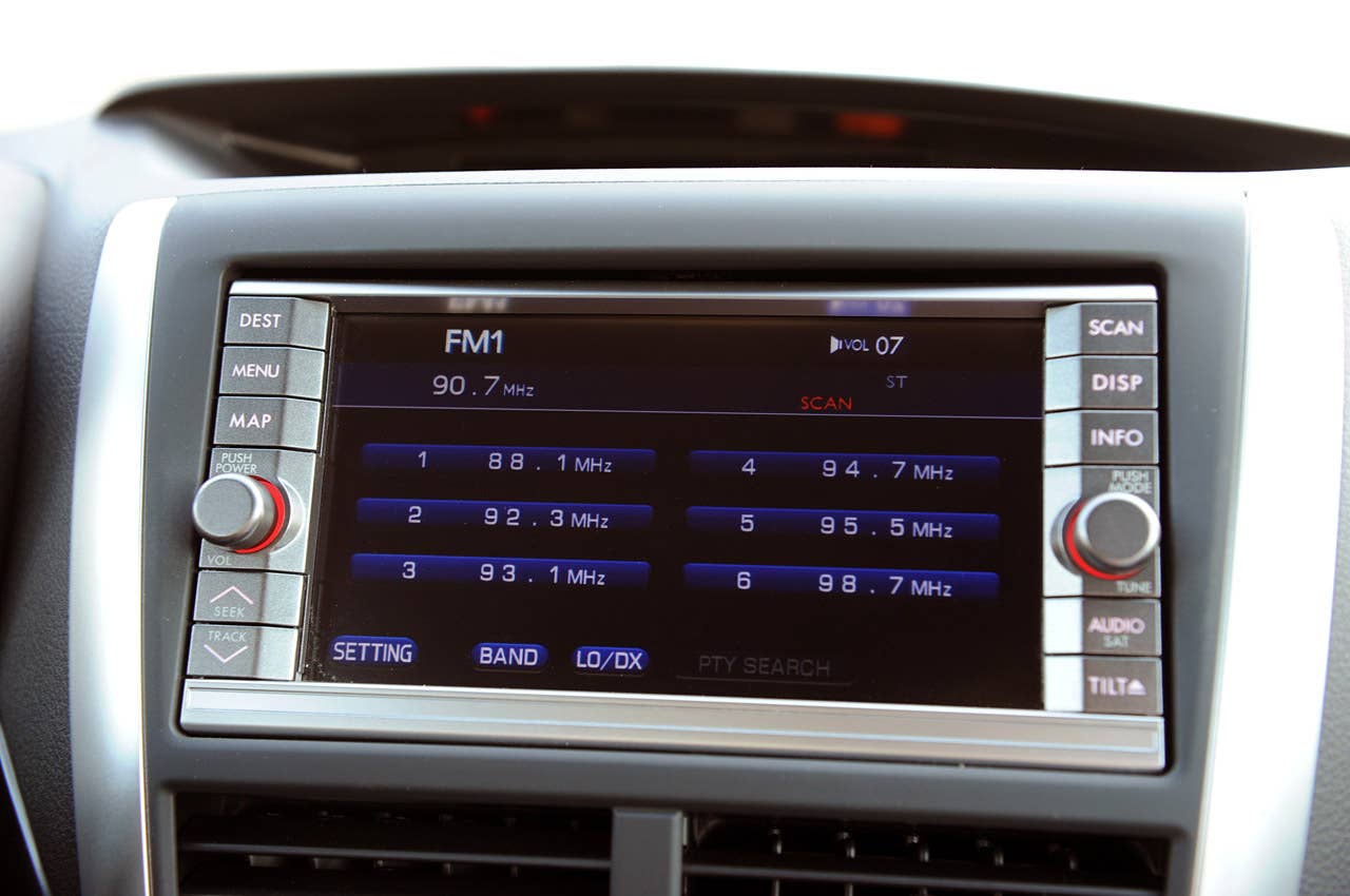 2011 Subaru Impreza WRX STI audio system