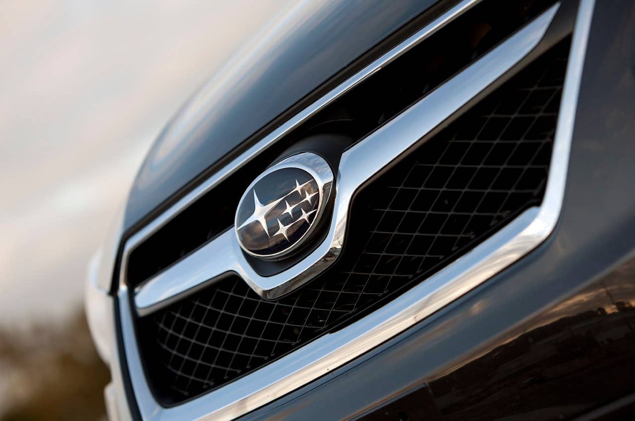 2013 Subaru XV Crosstrek grille