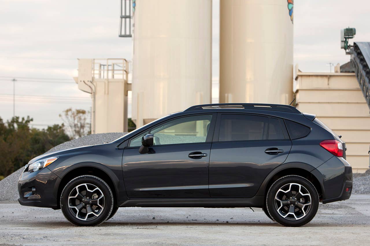 2013 Subaru XV Crosstrek side view