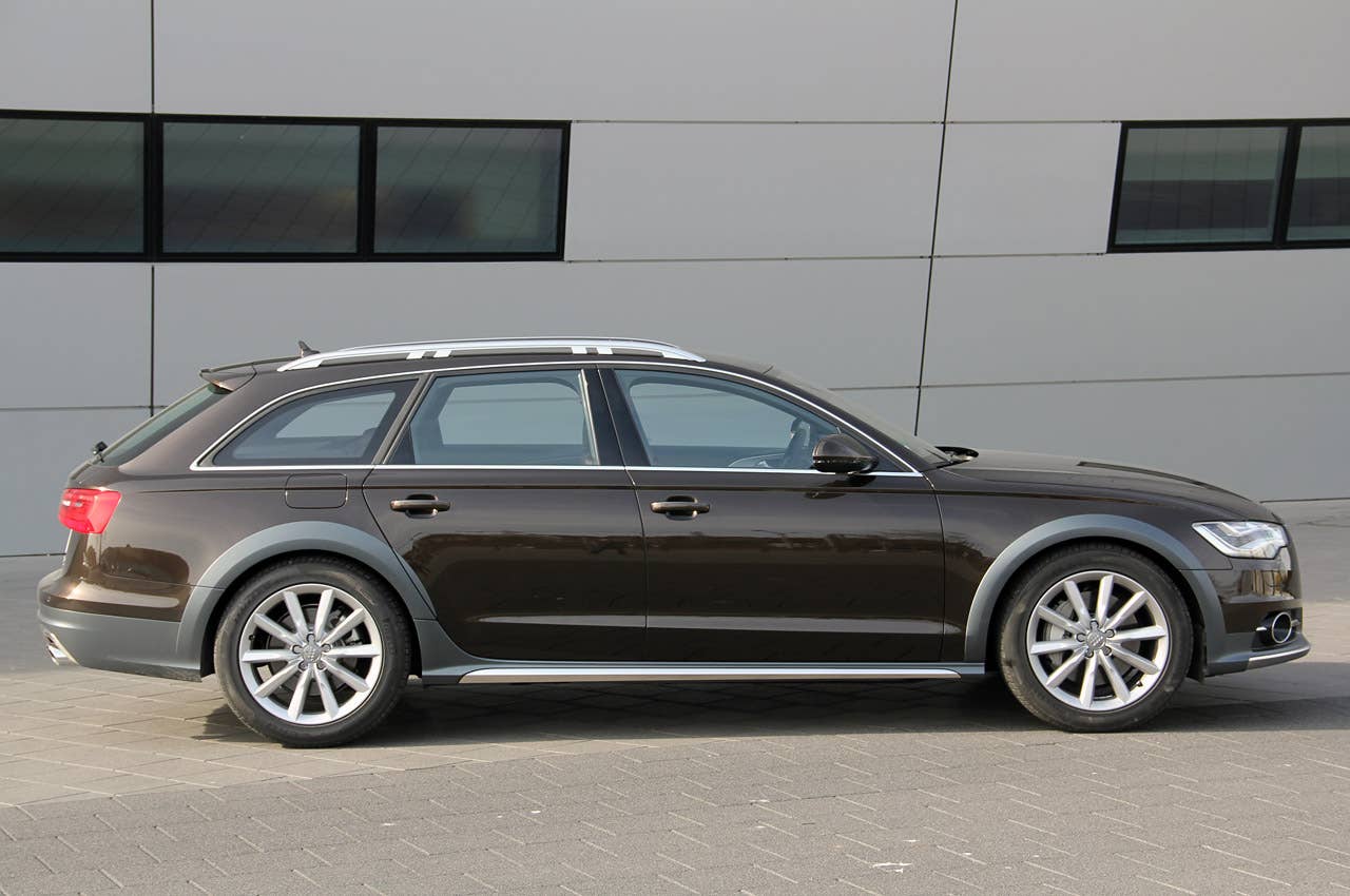 2012 Audi A6 Allroad Quattro side view