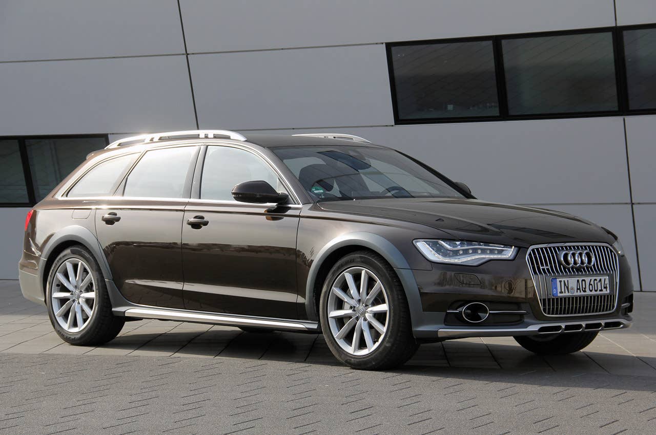 2012 Audi A6 Allroad Quattro front 3/4 view