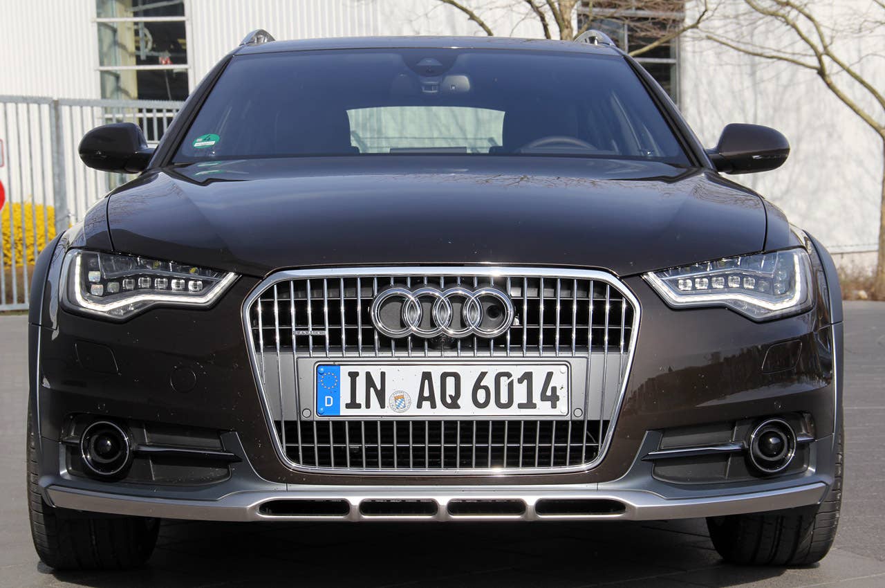 2012 Audi A6 Allroad Quattro front view