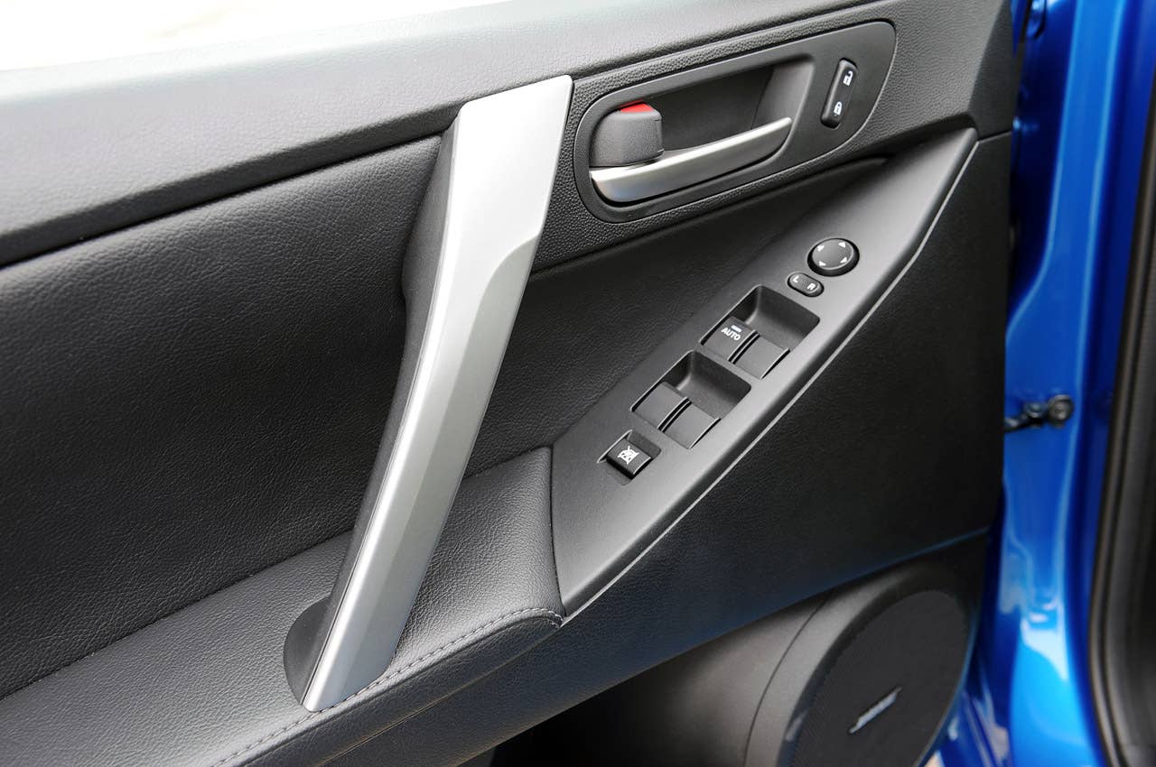 2012 Mazda3 Skyactiv door