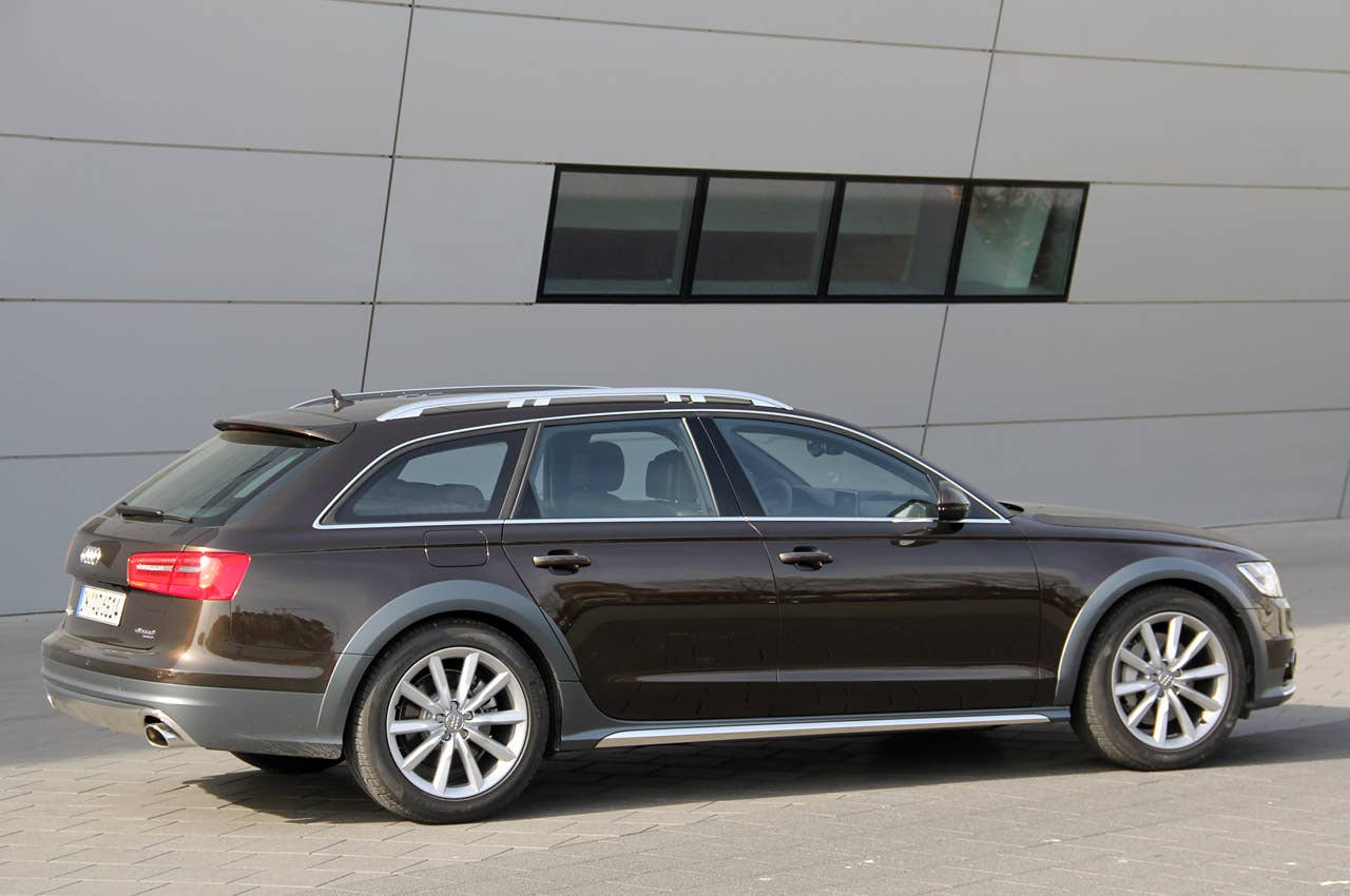 2012 Audi A6 Allroad Quattro rear 3/4 view