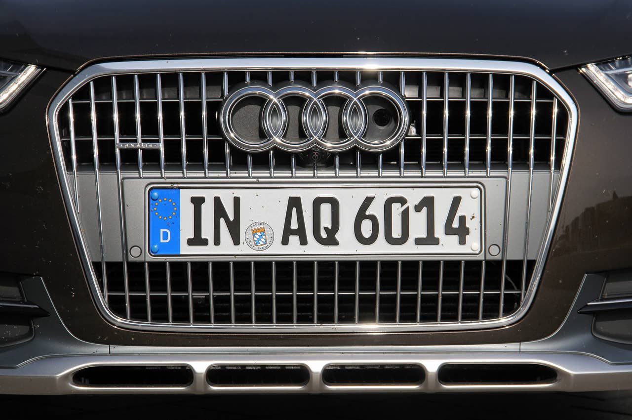 2012 Audi A6 Allroad Quattro grille