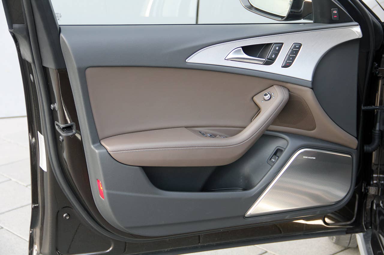 2012 Audi A6 Allroad Quattro door