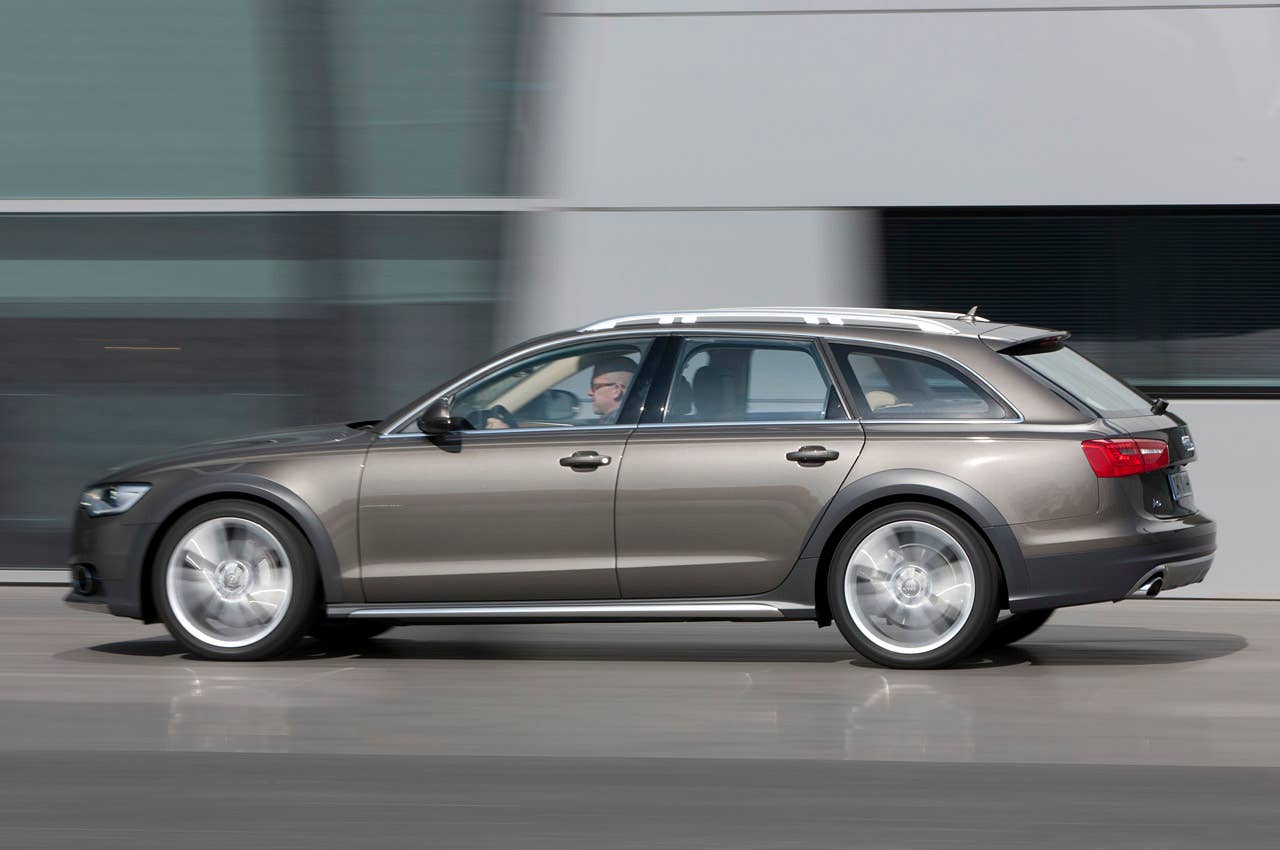 2012 Audi A6 Allroad Quattro driving