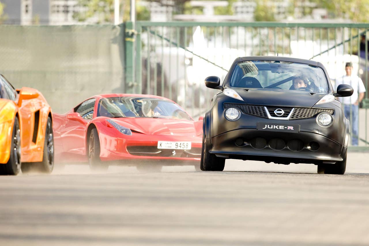 Nissan Juke-R race
