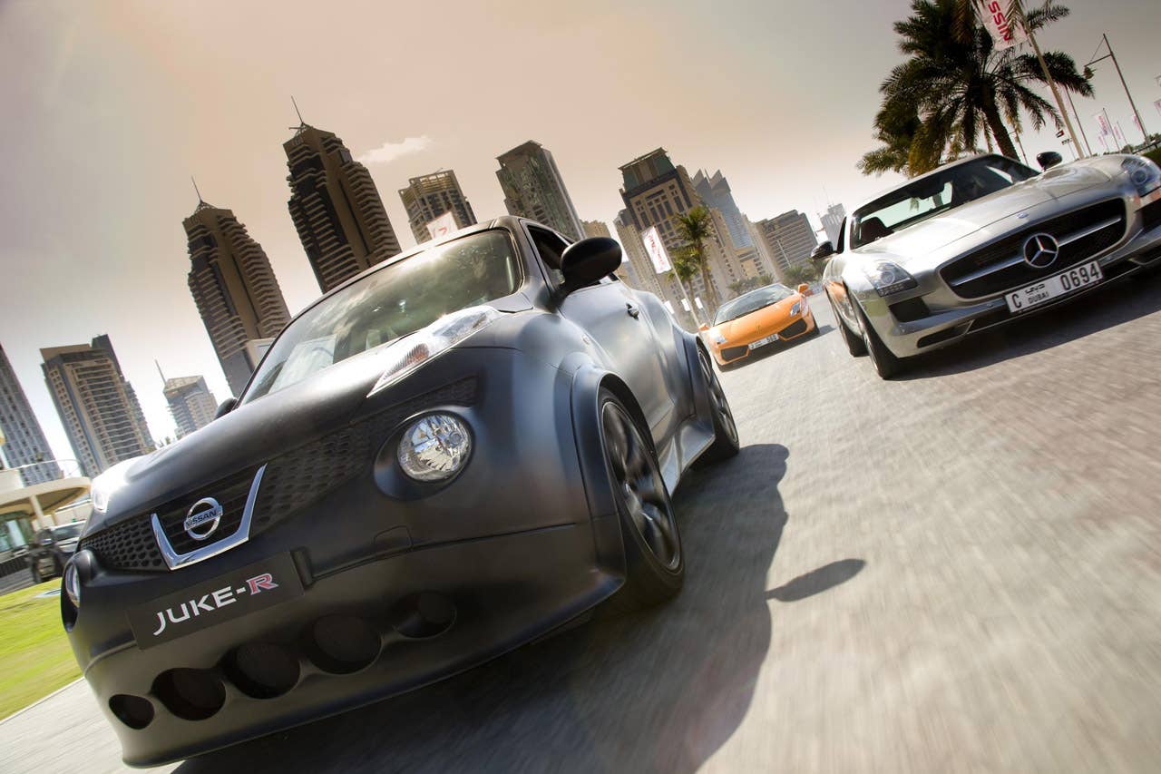 Nissan Juke-R race