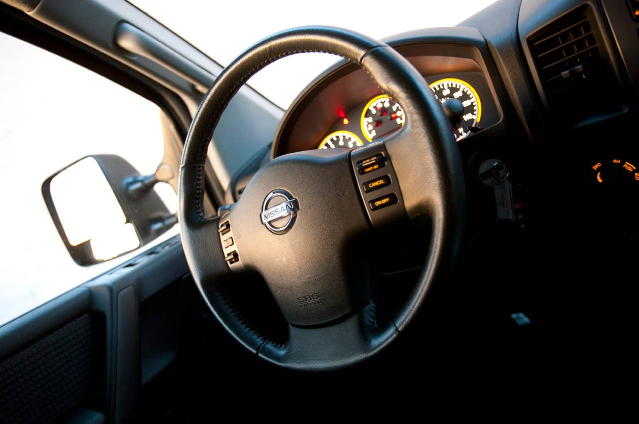 2012 Nissan Titan steering wheel