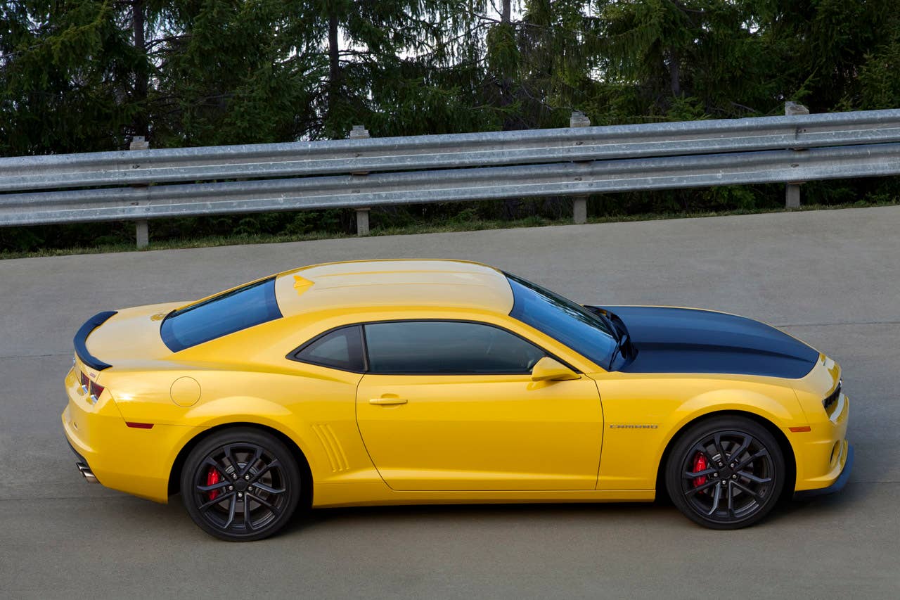 For 2013, Camaro is available with the 1LE performance package, inspired by road racing. Offered on SS coupes with manual transmissions, the 1LE package features unique gearing, suspension tuning, and tires, the Camaro 1LE is capable of more than 1 g of lateral acceleration, and lapping the Virginia International Raceway's Grand Course in under three minutes.