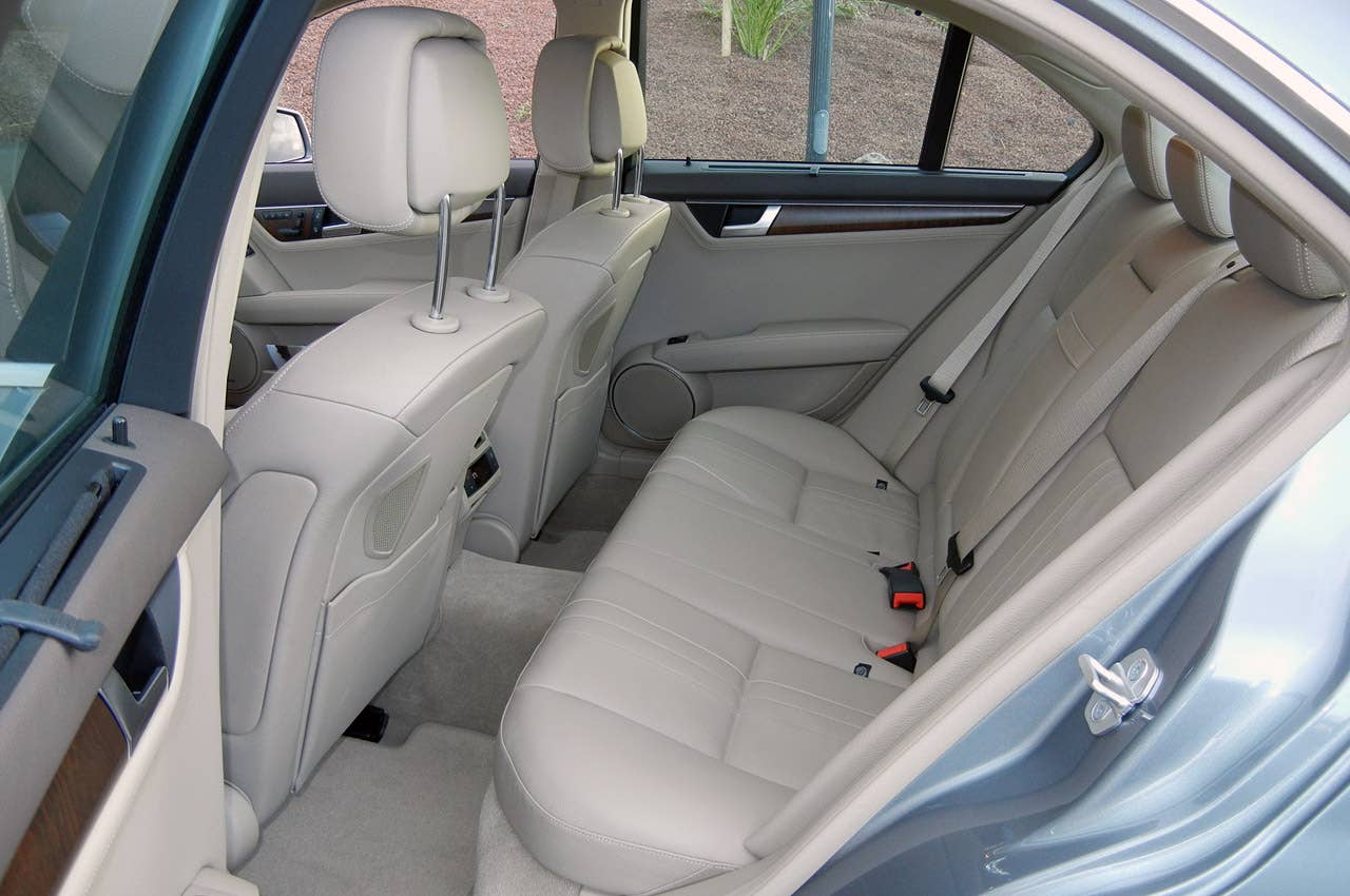 2012 Mercedes-Benz C350 Sedan rear seats