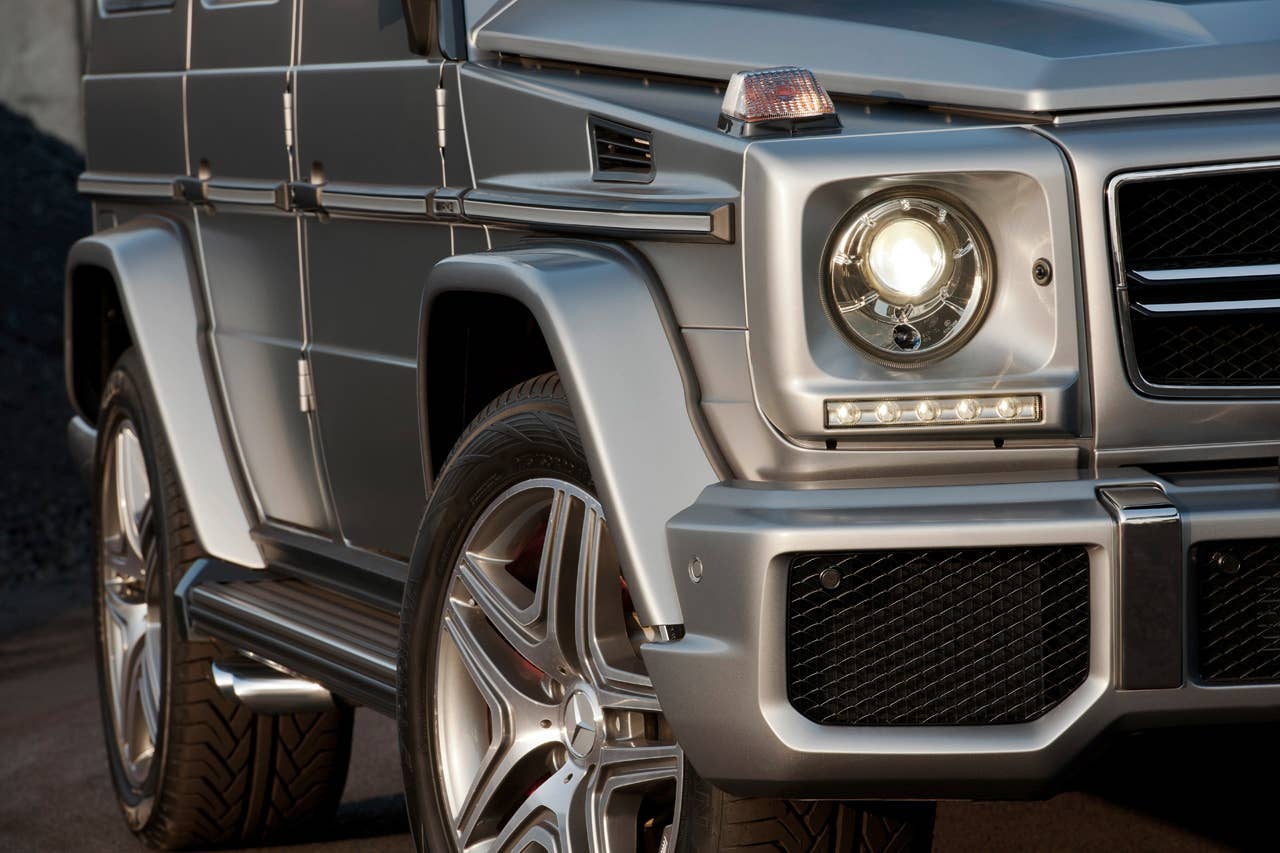 2013 Mercedes-Benz G63 AMG front 3/4