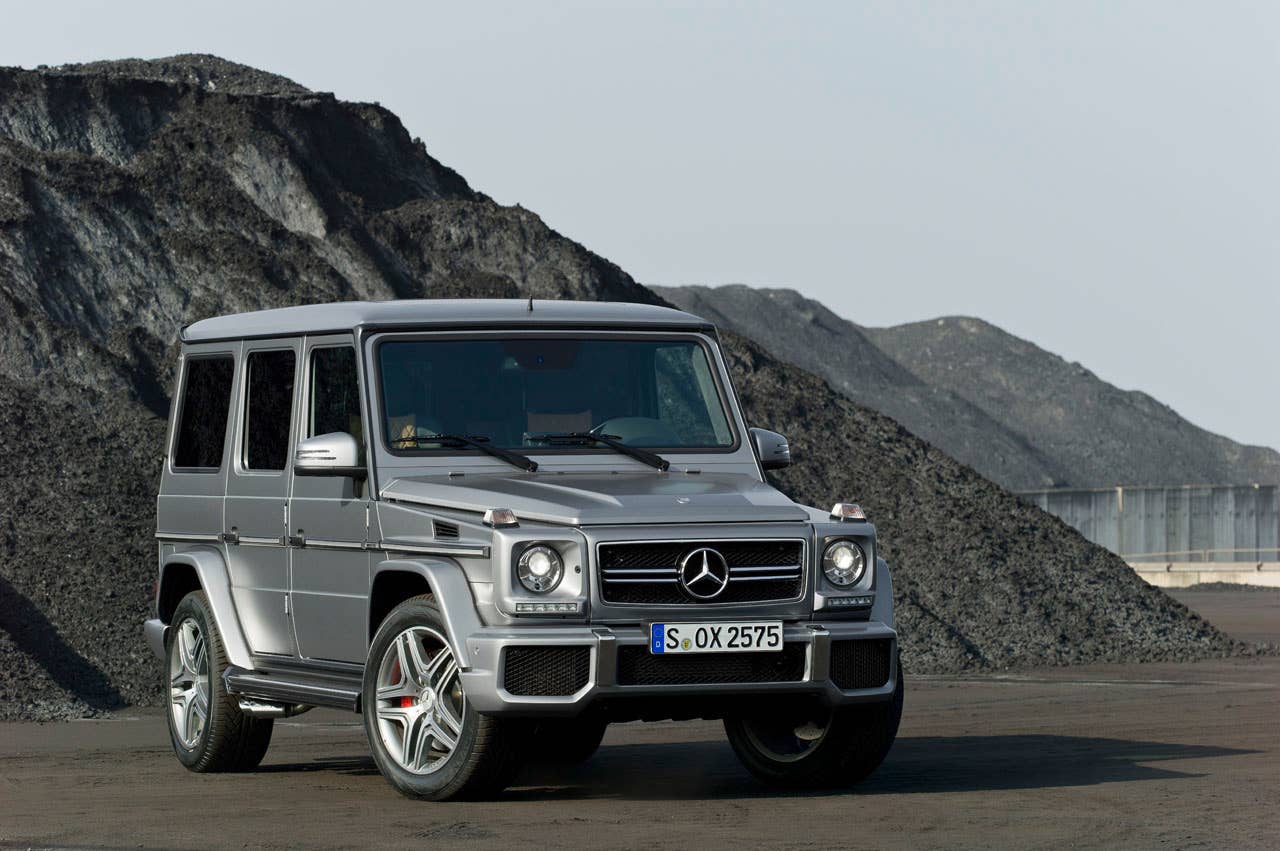 2013 Mercedes-Benz G63 AMG front 3/4