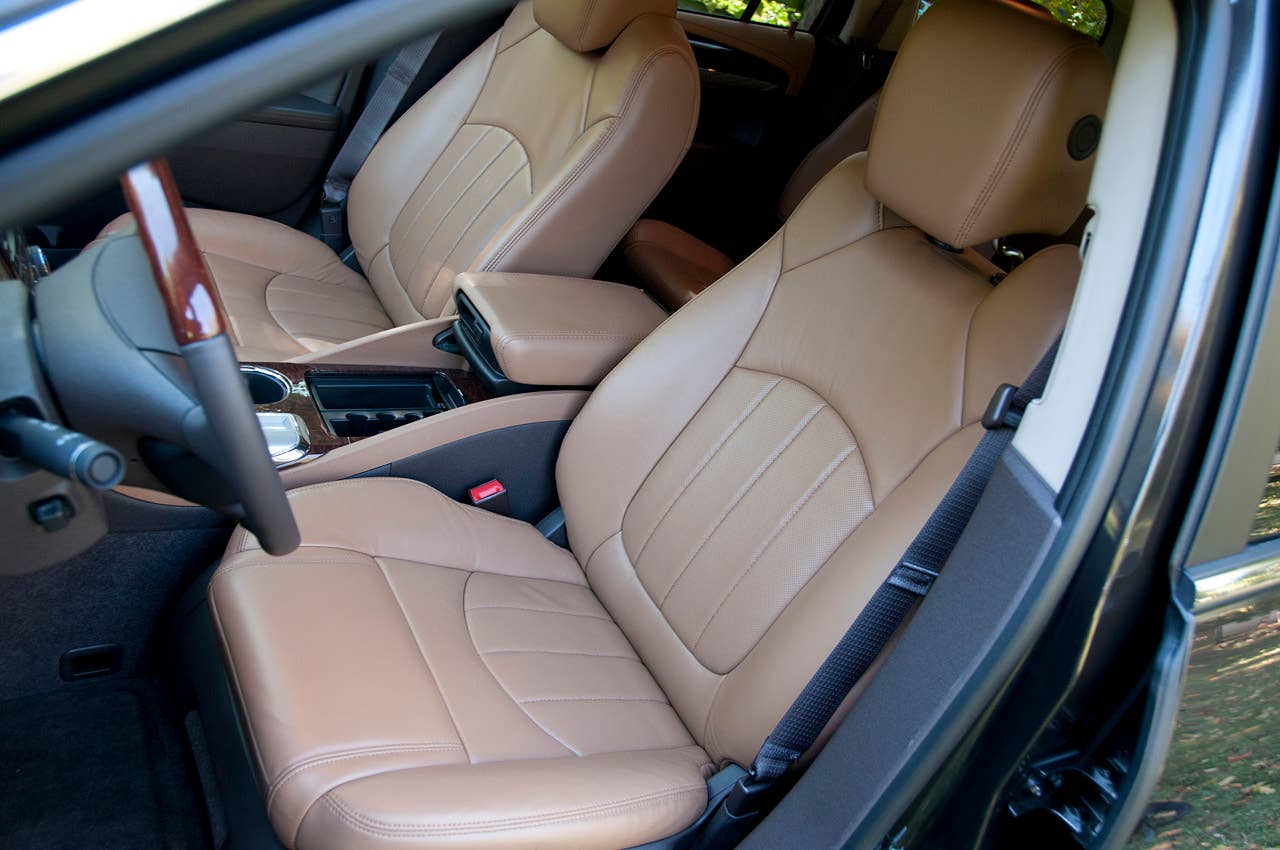 2013 Buick Enclave front seats