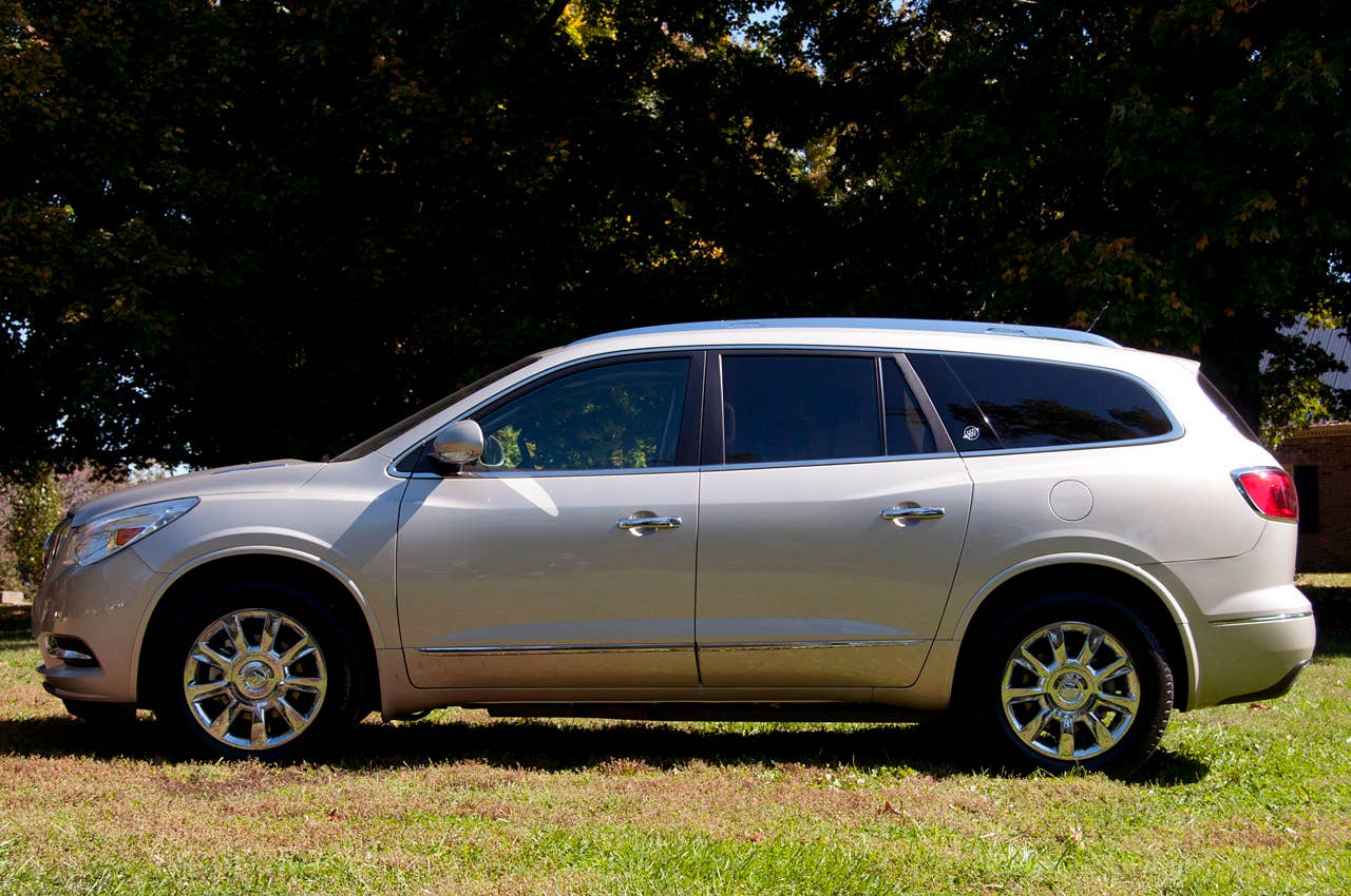 2013 Buick Enclave side view