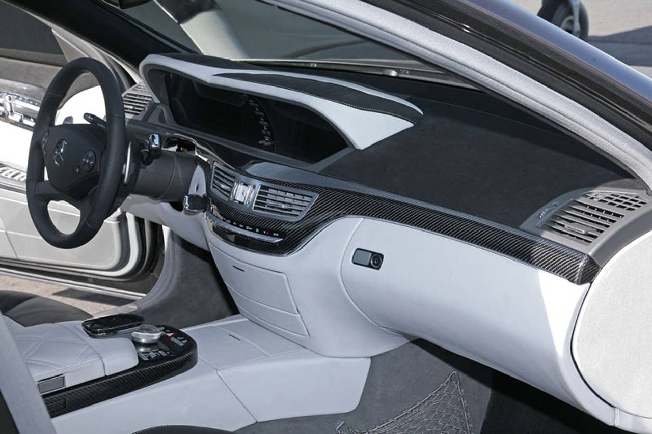 2011 INDEN Design Mercedes-Benz S-Class dash