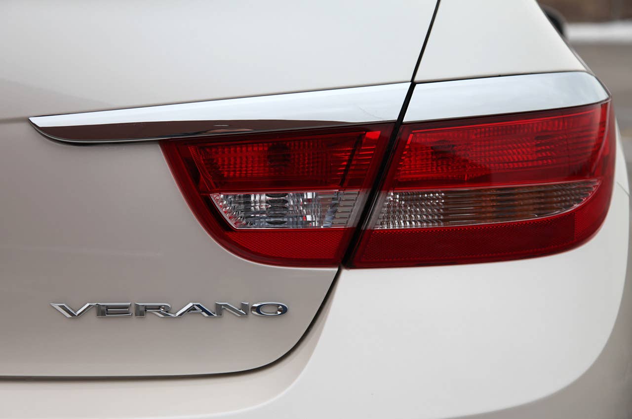 2012 Buick Verano taillight