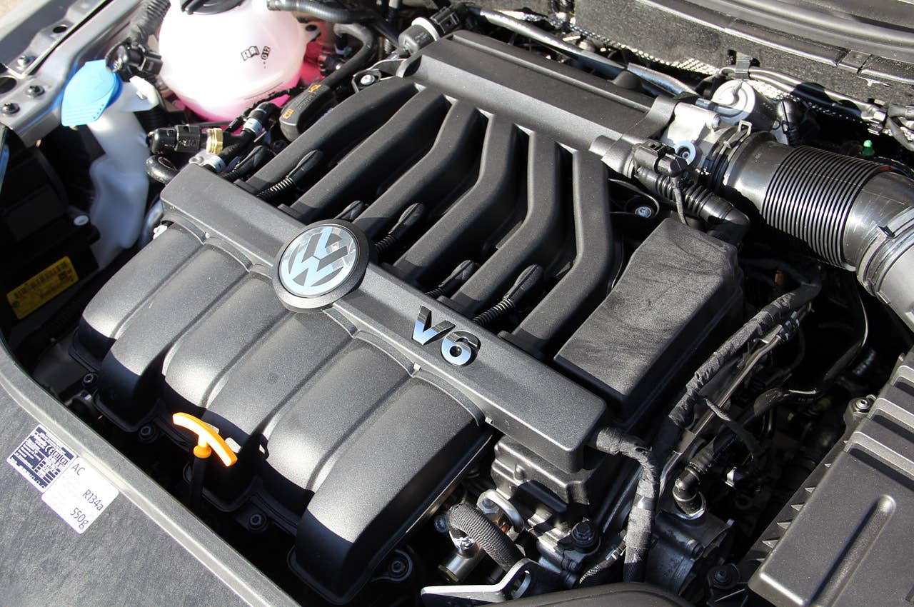 2013 Volkswagen CC engine