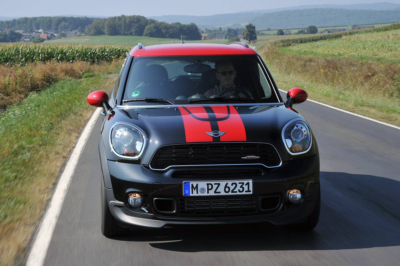 2013 Mini Countryman John Cooper Works All4 driving