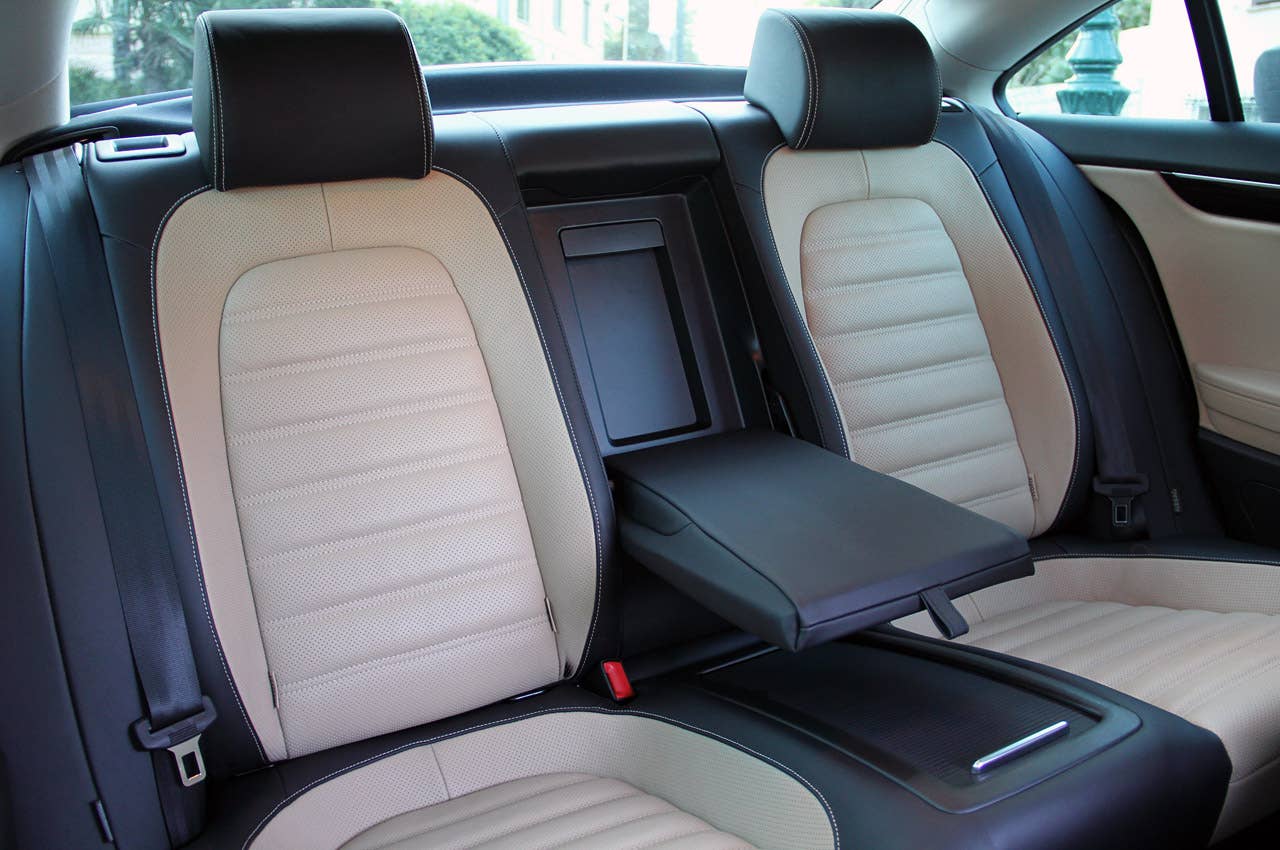 2013 Volkswagen CC rear seats