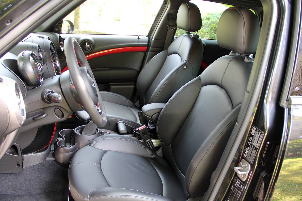 2013 Mini Countryman John Cooper Works All4 front seats