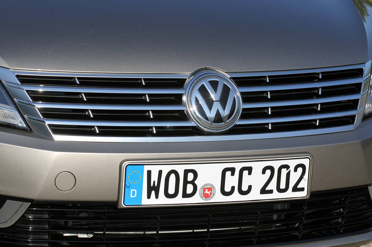 2013 Volkswagen CC grille