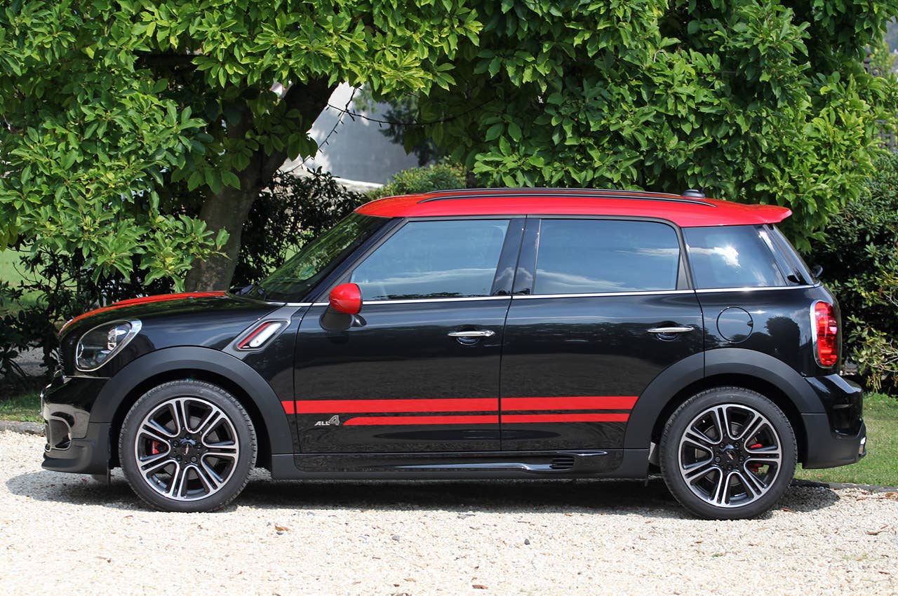 2013 Mini Countryman John Cooper Works All4 side view