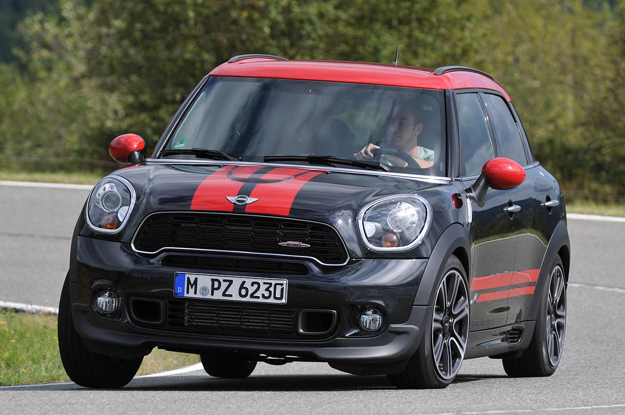 2013 Mini Countryman John Cooper Works All4 driving