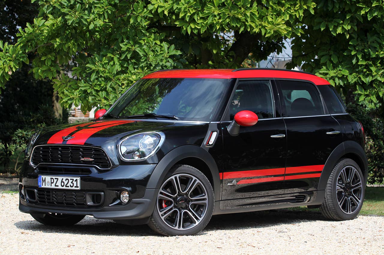 2013 Mini Countryman John Cooper Works All4 front 3/4 view