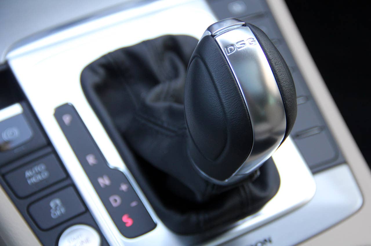 2013 Volkswagen CC shifter
