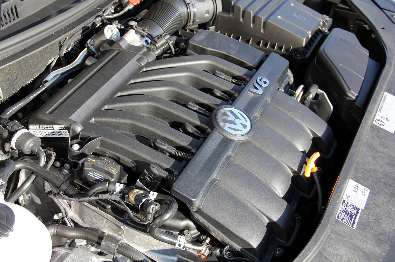 2013 Volkswagen CC engine