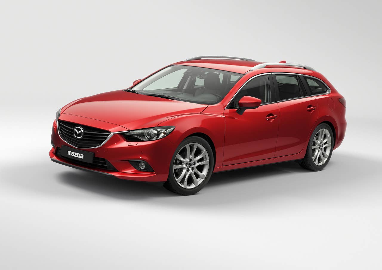 2014 Mazda6 Wagon front 3/4