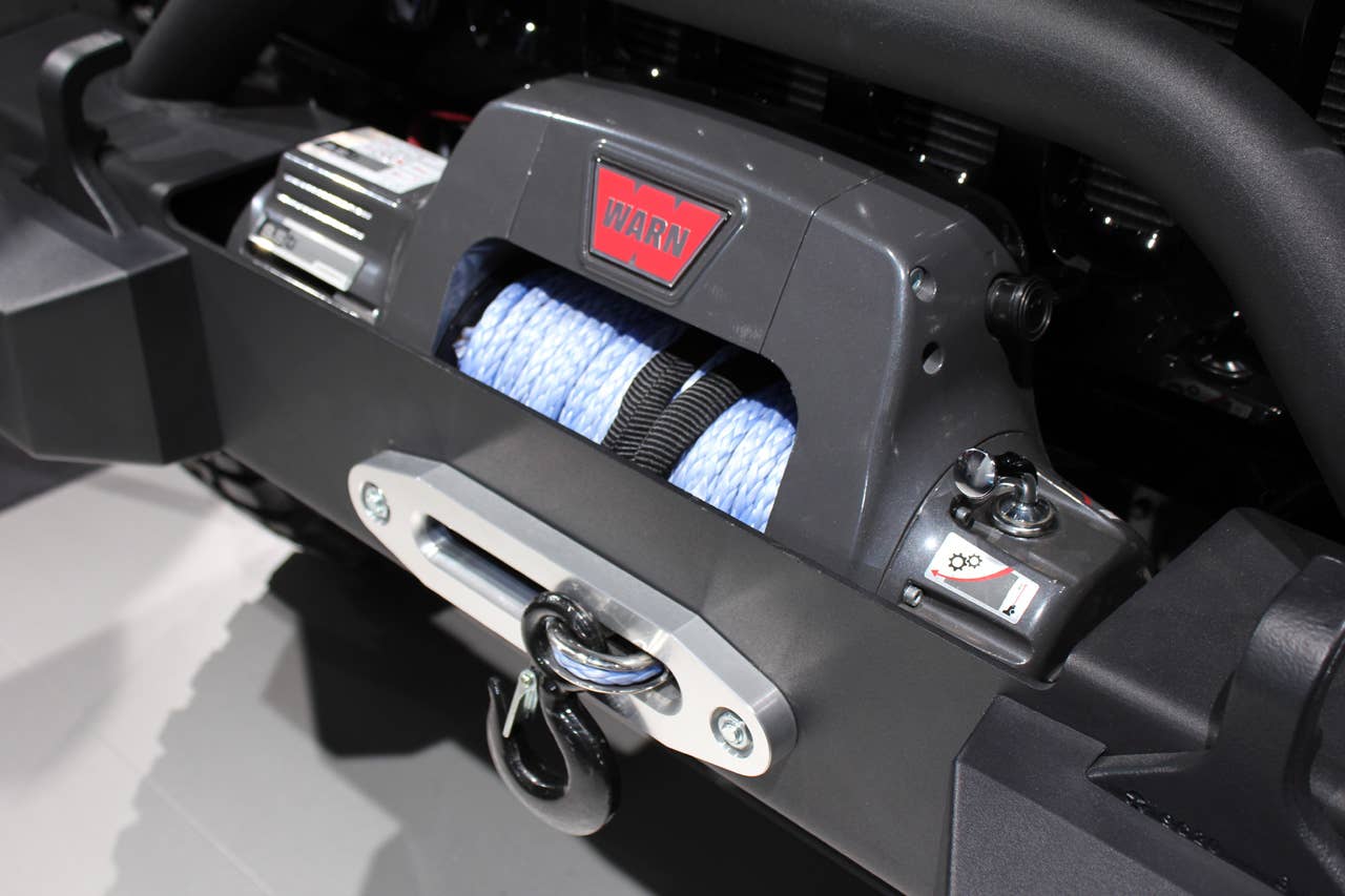 Detroit 2011: Jeep Wrangler Call of Duty Black Ops Edition winch