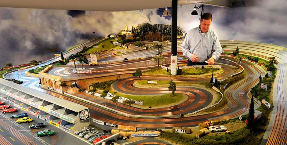 Slotmods custom slot car track