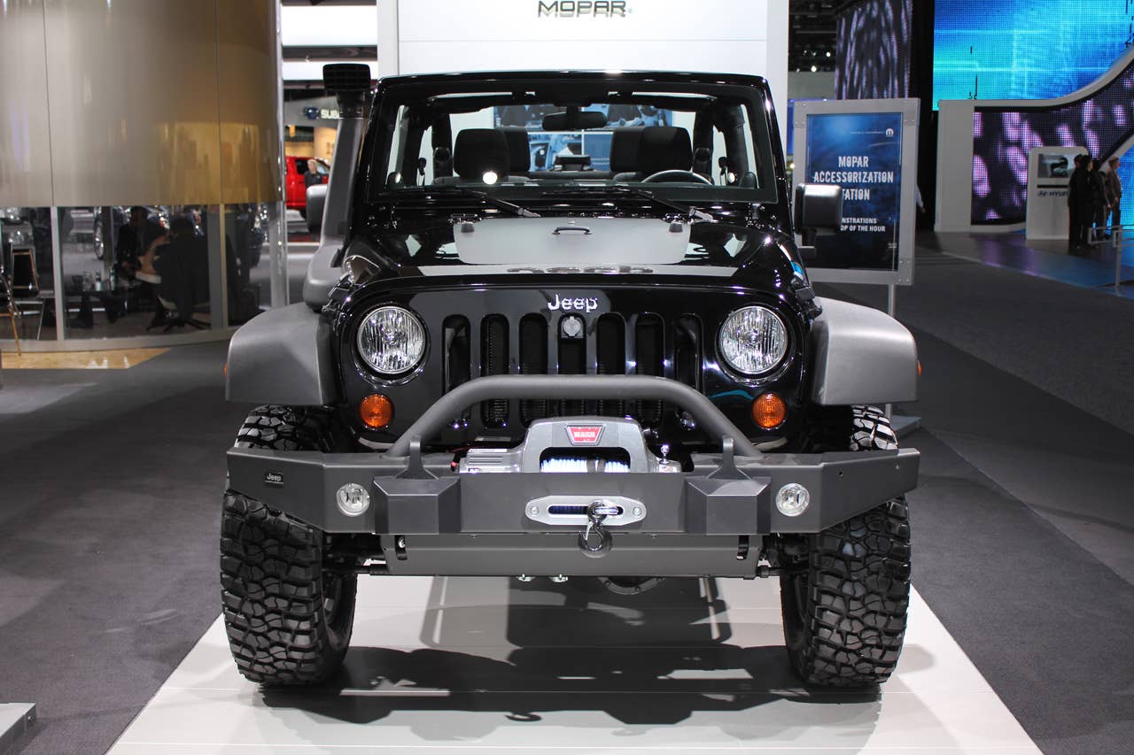 Detroit 2011: Jeep Wrangler Call of Duty Black Ops Edition front