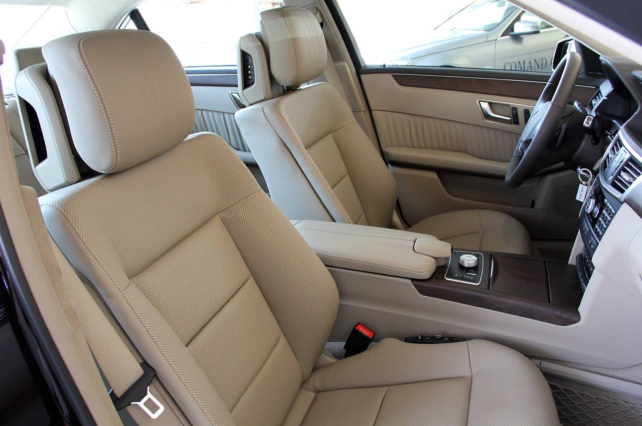 2012 Mercedes-Benz E350 front seats