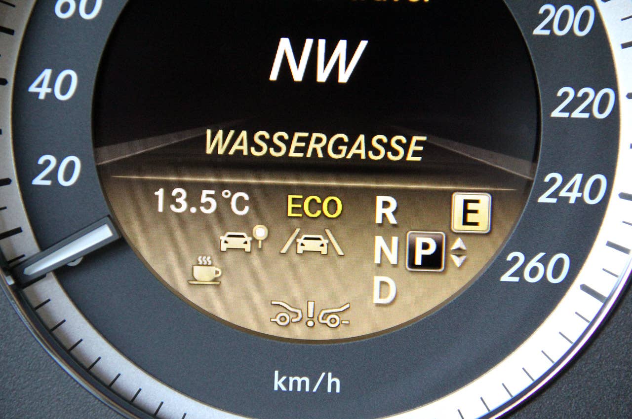 2012 Mercedes-Benz E350 gauges