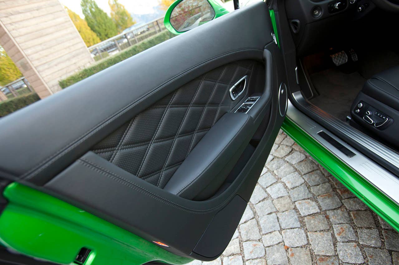 2013 Bentley Continental GT Speed door
