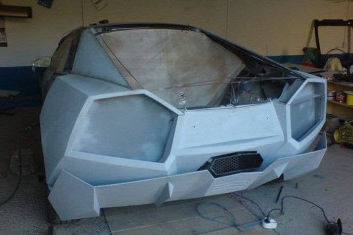 Mitsubishi Eclipse turned Lamborghini Aventador rear in construction