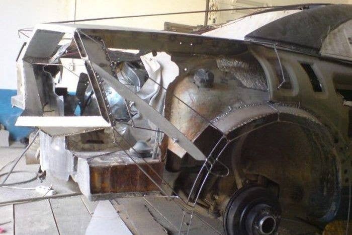 Mitsubishi Eclipse turned Lamborghini Aventador rear in construction