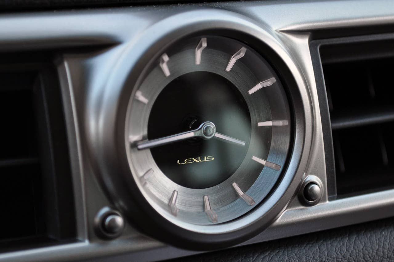 2013 Lexus GS 350 dash clock