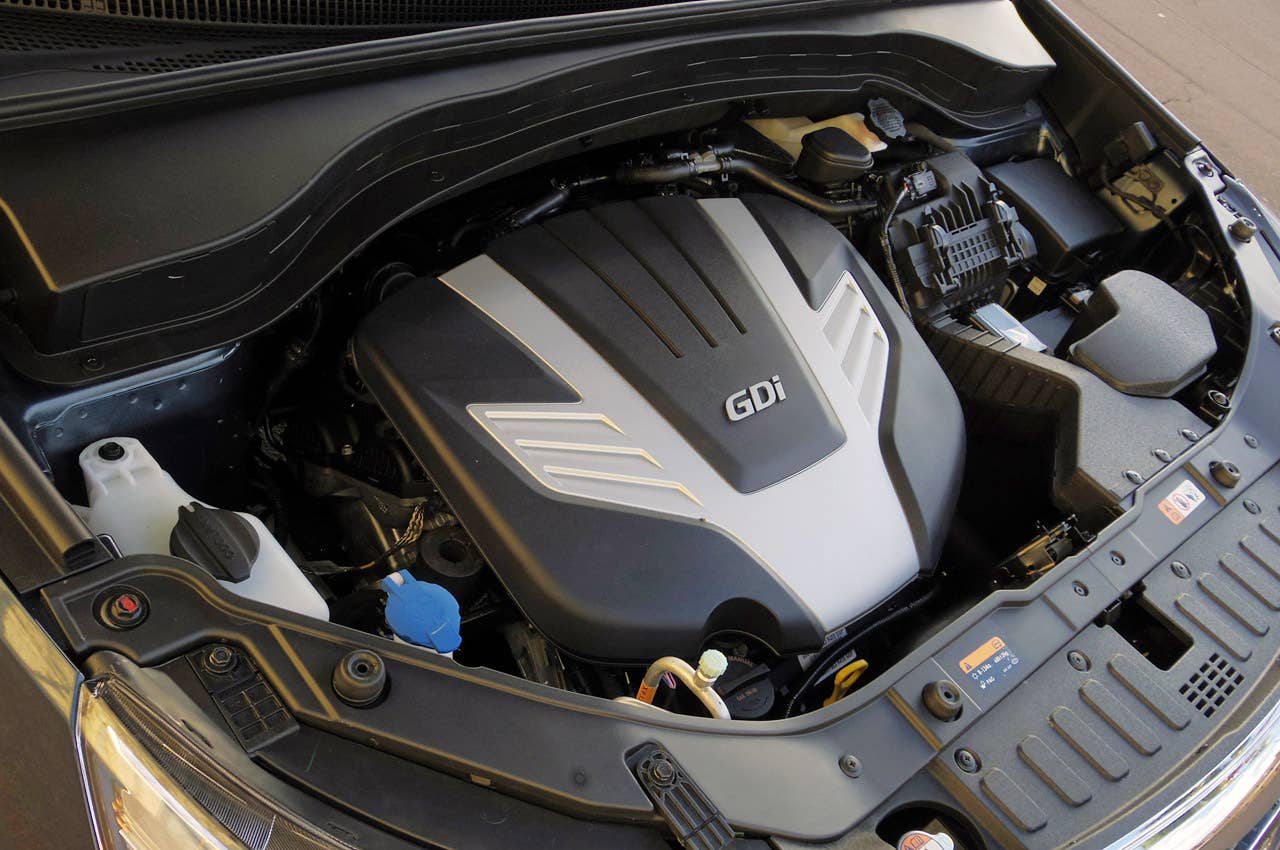 2014 Kia Sorento engine