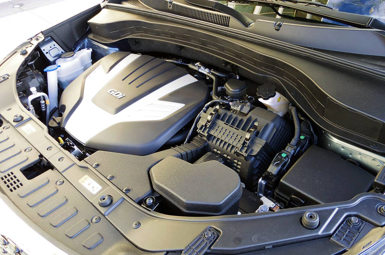 2014 Kia Sorento engine