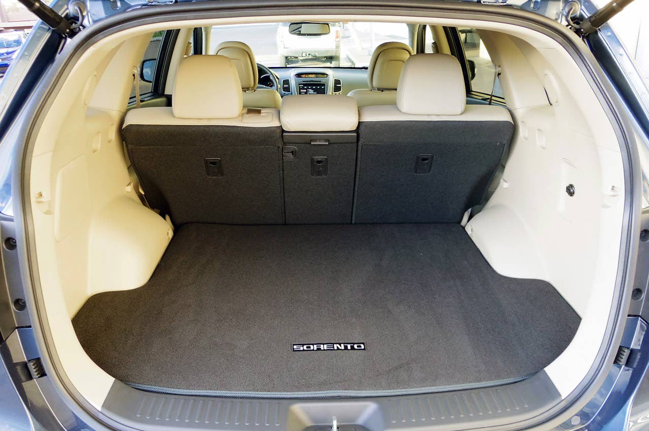 2014 Kia Sorento rear cargo area